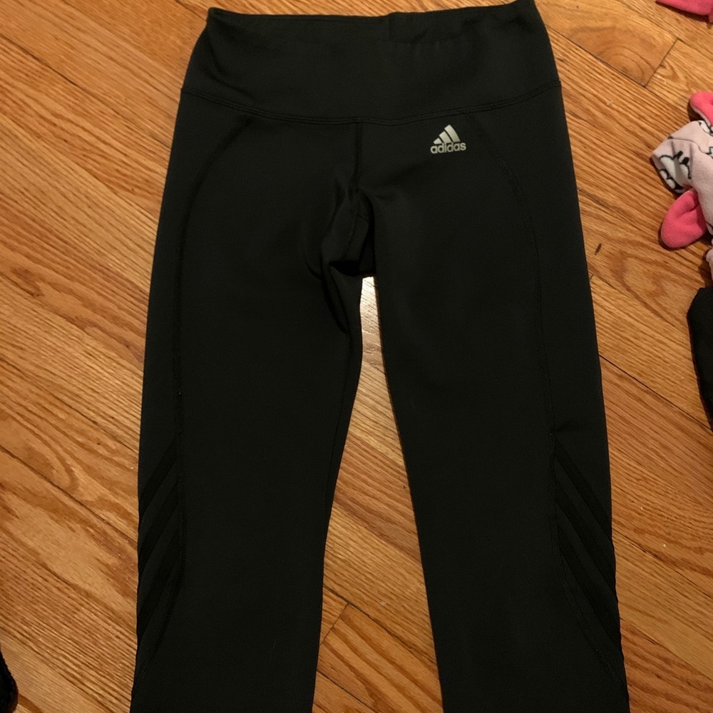 short addida leggings